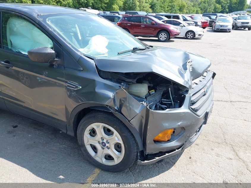 2017 Ford Escape S VIN: 1FMCU0F7XHUD06239 Lot: 39957353