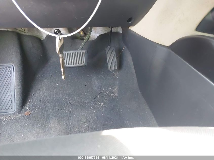 2011 Kia Soul ! VIN: KNDJT2A24B7715459 Lot: 39957355