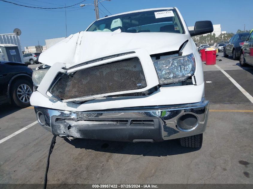 2011 Toyota Tundra Grade 5.7L V8 VIN: 5TFDY5F18BX205776 Lot: 39957422