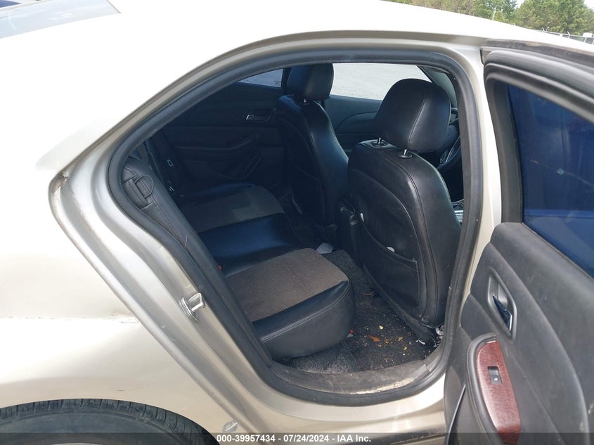 2013 Chevrolet Malibu 1Lt VIN: 1G11C5SA4DF335451 Lot: 39957434