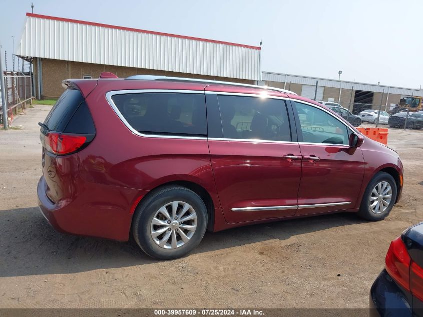 2019 Chrysler Pacifica Touring L VIN: 2C4RC1BG0KR554114 Lot: 39957609