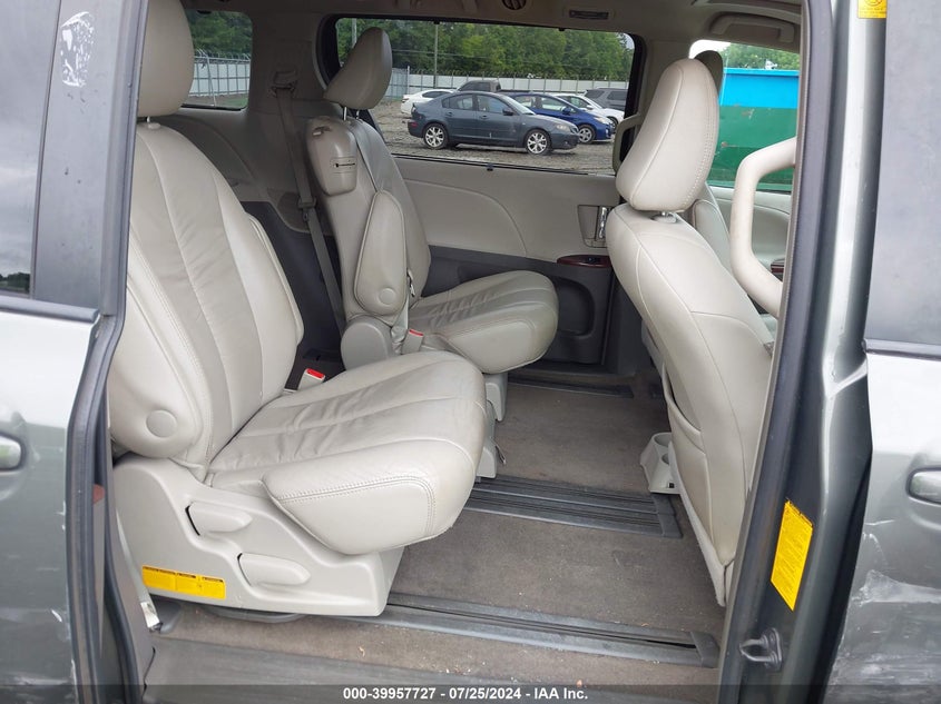 2012 Toyota Sienna Xle V6 8 Passenger VIN: 5TDYK3DC7CS199360 Lot: 39957727