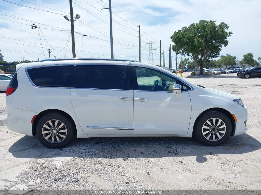 2019 Chrysler Pacifica Hybrid Limited VIN: 2C4RC1N70KR526857 Lot: 39957832