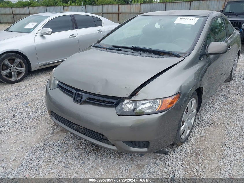 2008 Honda Civic Lx VIN: 2HGFG12608H577813 Lot: 39957851