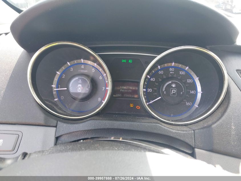 5NPEC4ABXBH315480 2011 Hyundai Sonata Se 2.0T