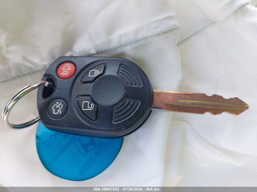 2010 Ford Escape Limited VIN: 1FMCU9EG4AKD40491 Lot: 39957932