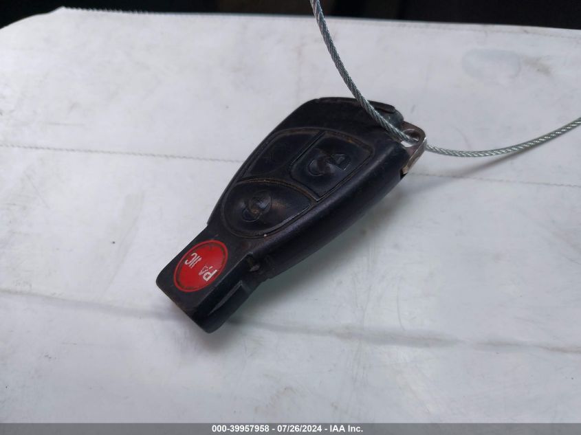 2004 Mercedes-Benz C 240 VIN: WDBRF61JX4F510048 Lot: 39957958