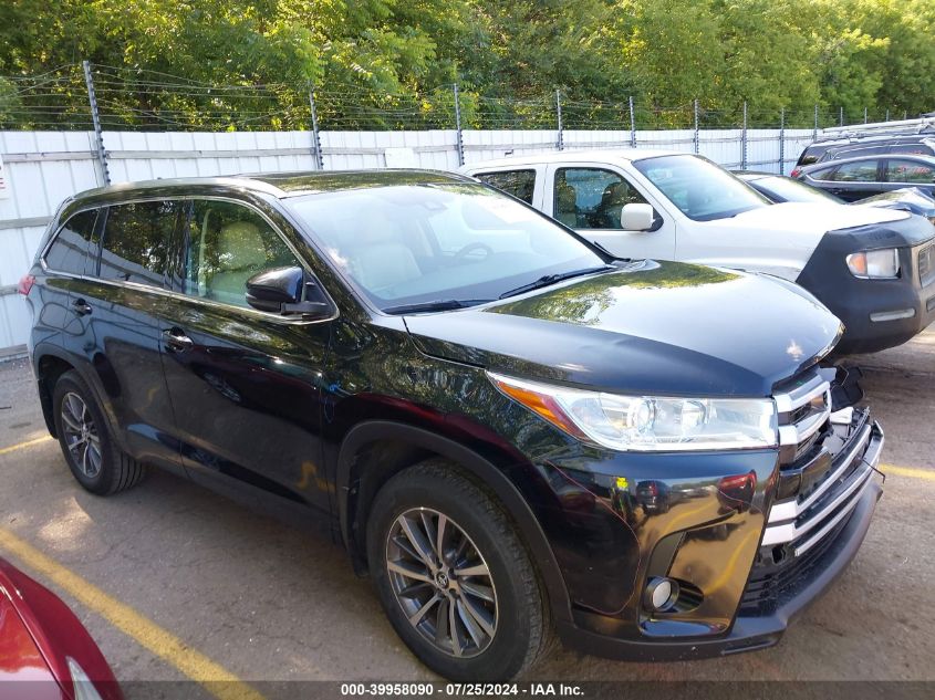 2018 TOYOTA HIGHLANDER XLE - 5TDJZRFH2JS828965