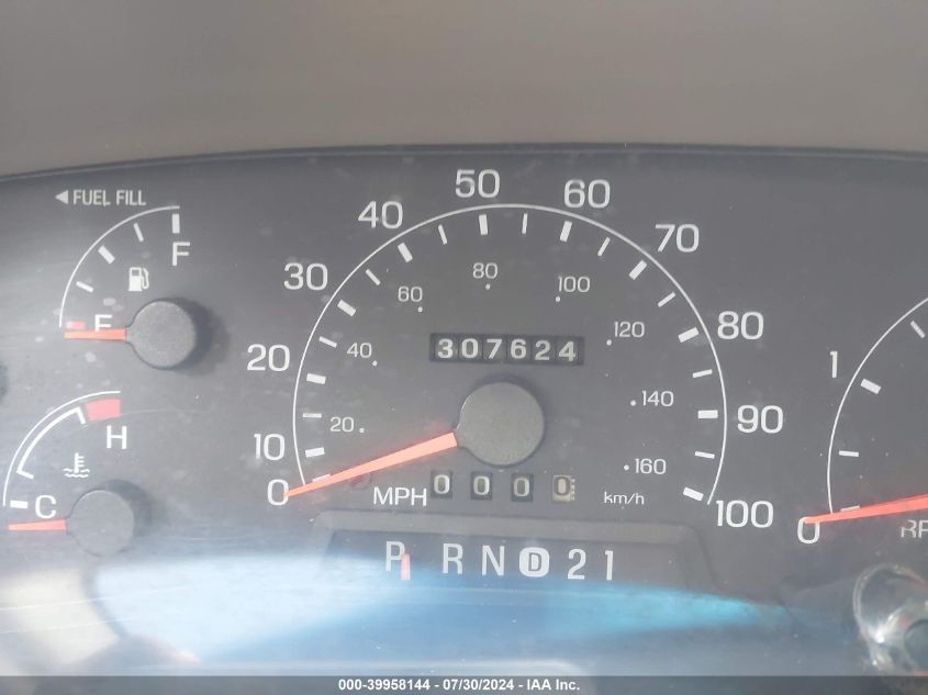 2000 Ford F-350 Lariat/Xl/Xlt VIN: 1FTSW31F8YEB23846 Lot: 39958144