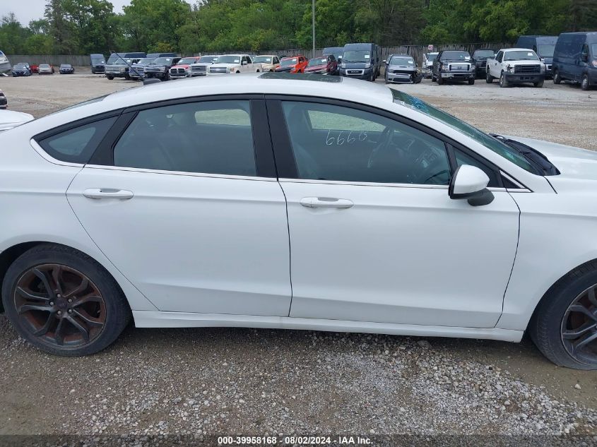 3FA6P0HD5JR153493 2018 Ford Fusion Se