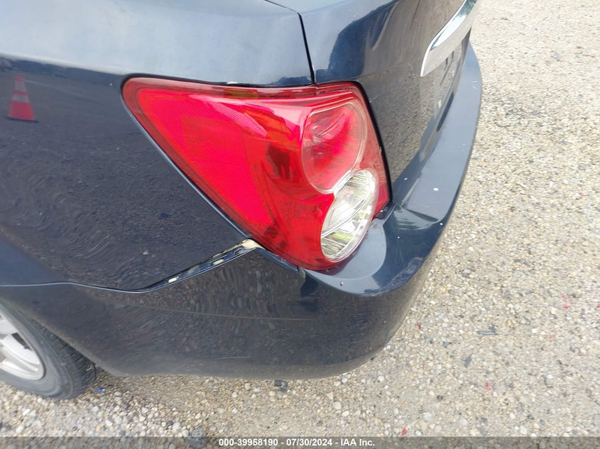 2015 Chevrolet Sonic Lt Auto VIN: 1G1JC5SH6F4172507 Lot: 39958190