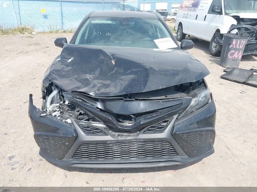 2021 Toyota Camry Se/Se Nightshade Edition VIN: 4T1G11AK3MU411758 Lot: 39958295