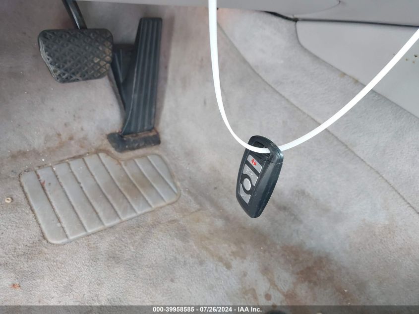 2013 BMW 528I VIN: WBAXG5C50DDY37700 Lot: 39958585