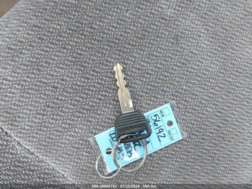 1998 Honda Civic Lx VIN: 2HGEJ6671WH523625 Lot: 39958793