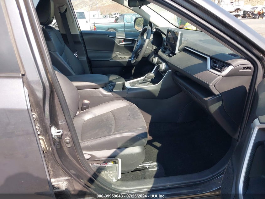 2024 TOYOTA RAV4 XLE PREMIUM - 2T3A1RFVXRC412123