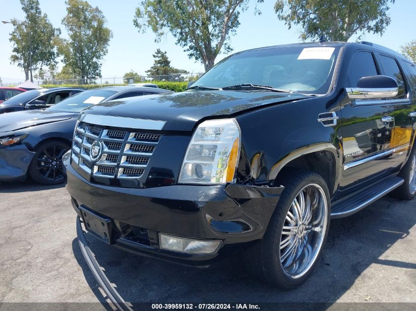 2011 Cadillac Escalade Standard VIN: 1GYS3AEF5BR247283 Lot: 39959132