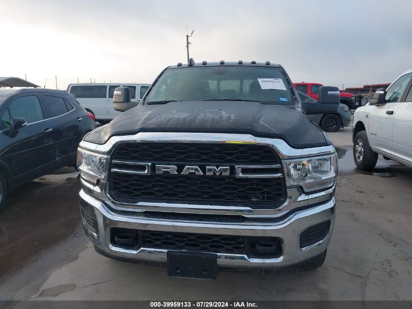 2024 Ram 3500 Tradesman 4X4 8' Box VIN: 3C63RRGL5RG241446 Lot: 39959133