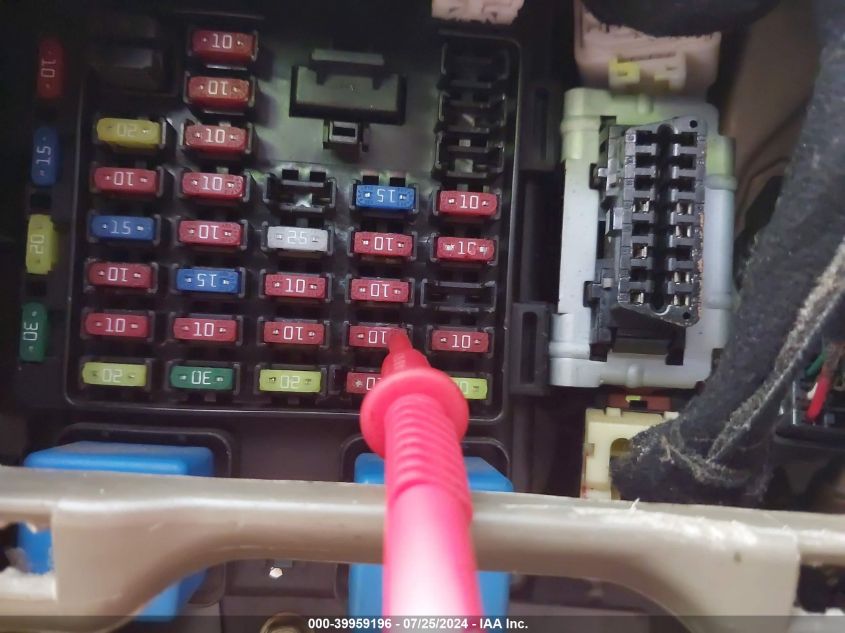 2004 Hyundai Santa Fe Gls VIN: KM8SC13D44U737720 Lot: 39959196