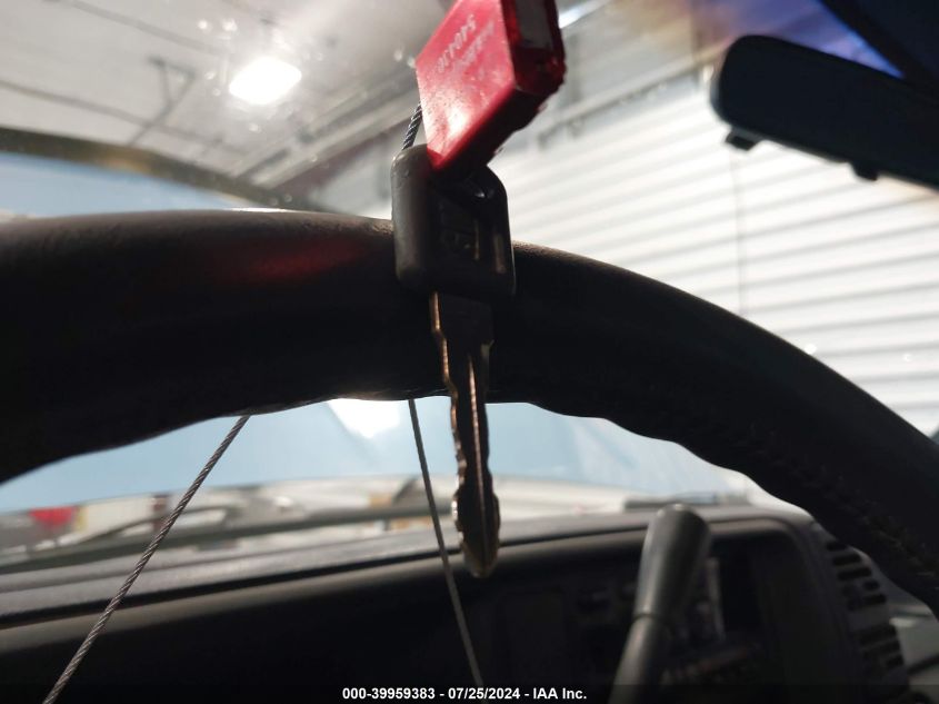 1996 Chevrolet Gmt-400 K2500 VIN: 1GCGK29R6TE212172 Lot: 39959383