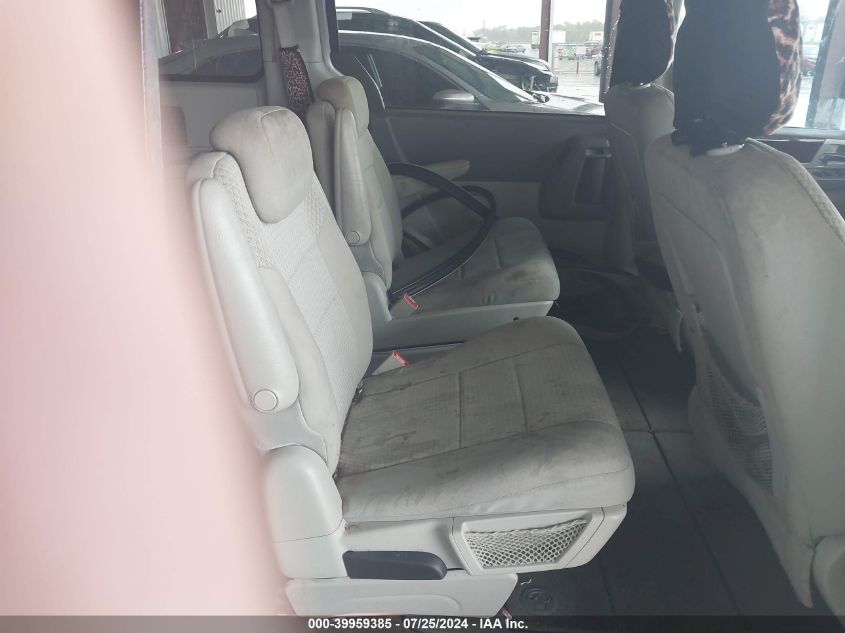 2010 Chrysler Town & Country Touring VIN: 2A4RR5D10AR350968 Lot: 39959385