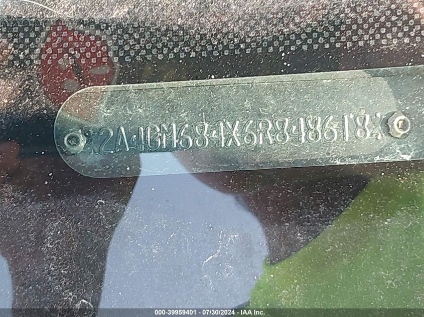 2006 Chrysler Pacifica Touring VIN: 2A4GM684X6R848618 Lot: 39959401