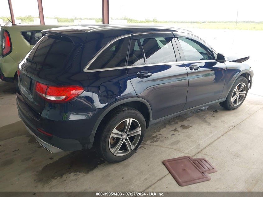 2016 Mercedes-Benz Glc 300 VIN: WDC0G4JBXGF031521 Lot: 39959403