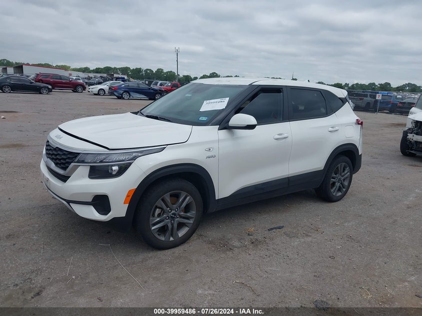 2023 KIA SELTOS LX - KNDEPCAA7P7371507