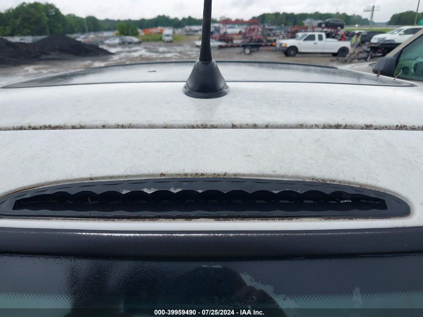 2005 Mini Cooper VIN: WMWRC33475TC57838 Lot: 39959490