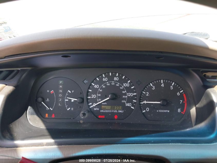 1999 Toyota Camry Le VIN: JT2BG22K5X0376825 Lot: 39959528