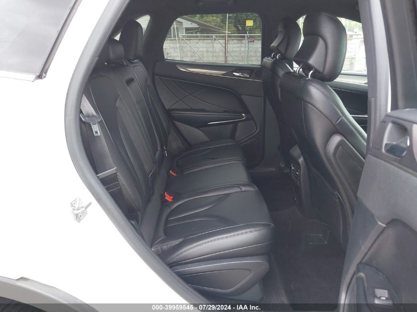 2017 Lincoln Mkc Premiere VIN: 5LMCJ1D92HUL61624 Lot: 39959545