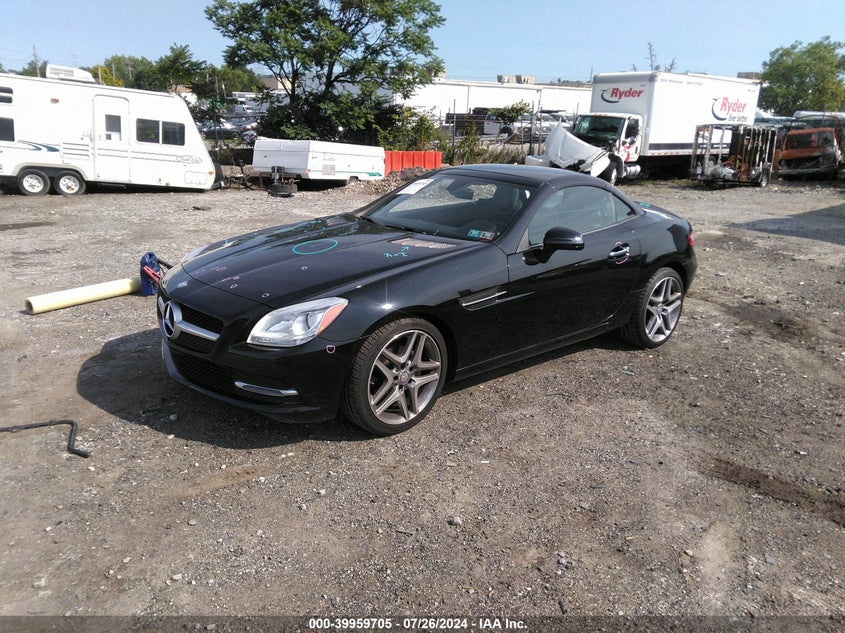2015 Mercedes-Benz Slk 250 250 VIN: WDDPK4HA5FF097334 Lot: 39959705