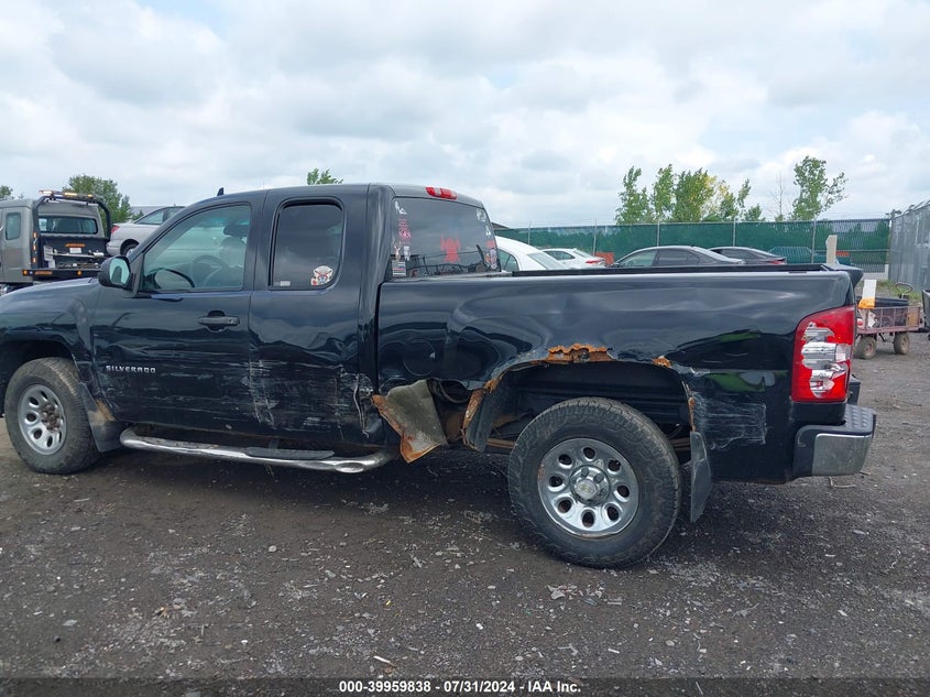 2011 Chevrolet Silverado 1500 Ls VIN: 1GCRKREA6BZ241762 Lot: 39959838