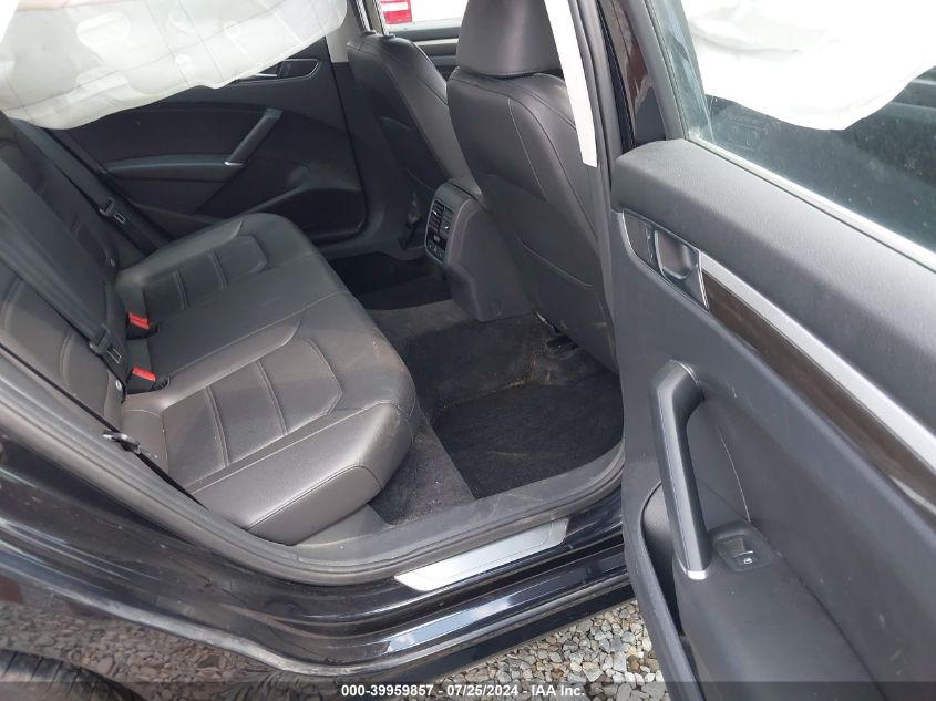 2017 Volkswagen Passat 1.8T Se VIN: 1VWGT7A33HC065035 Lot: 39959857