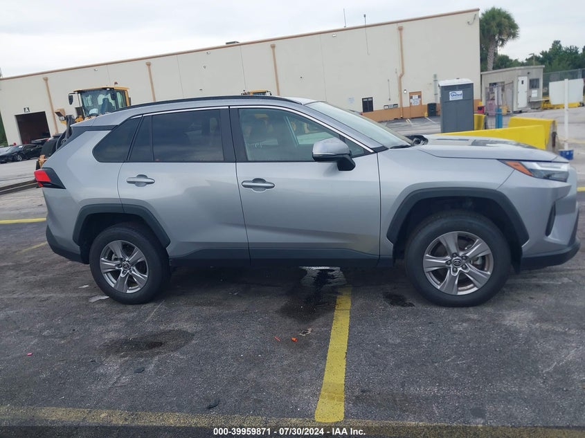 2022 TOYOTA RAV4 XLE/XLE PREMIUM - 2T3P1RFV3NW286724