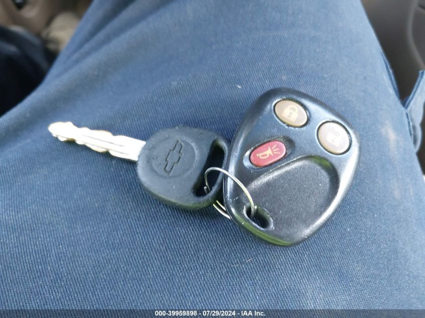 2003 Chevrolet Tahoe K1500 VIN: 1GNEK13Z63R311262 Lot: 39959898