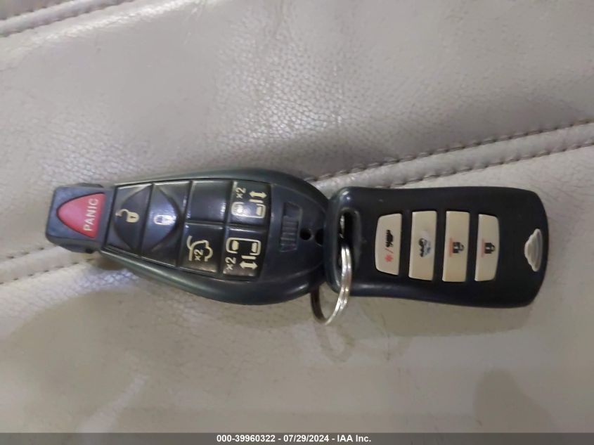 2010 Dodge Grand Caravan Sxt VIN: 2D4RN5DX1AR426268 Lot: 39960322