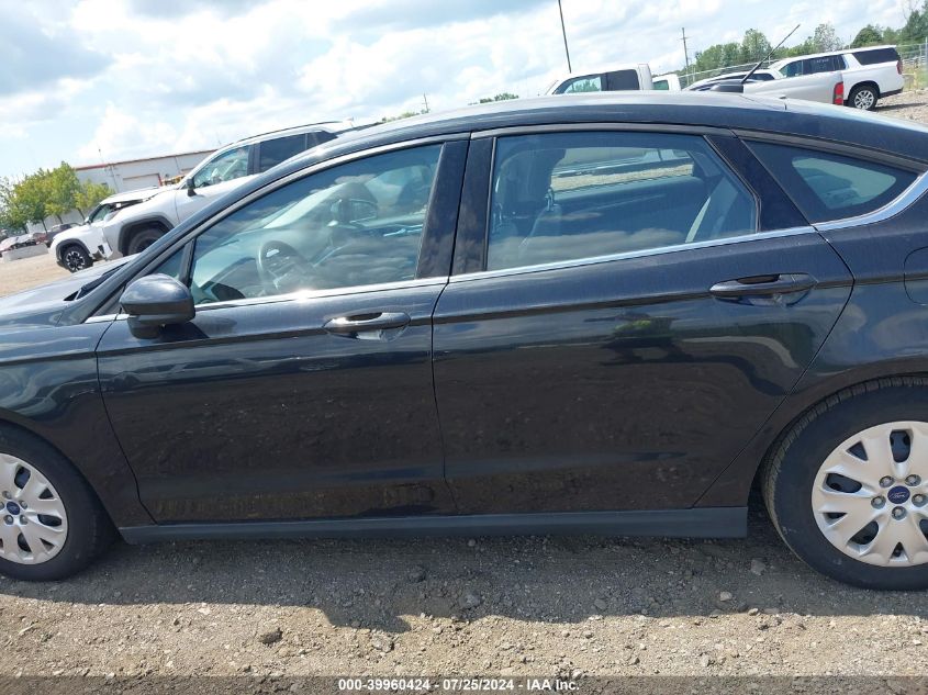 2013 Ford Fusion S VIN: 3FA6P0G7XDR194444 Lot: 39960424