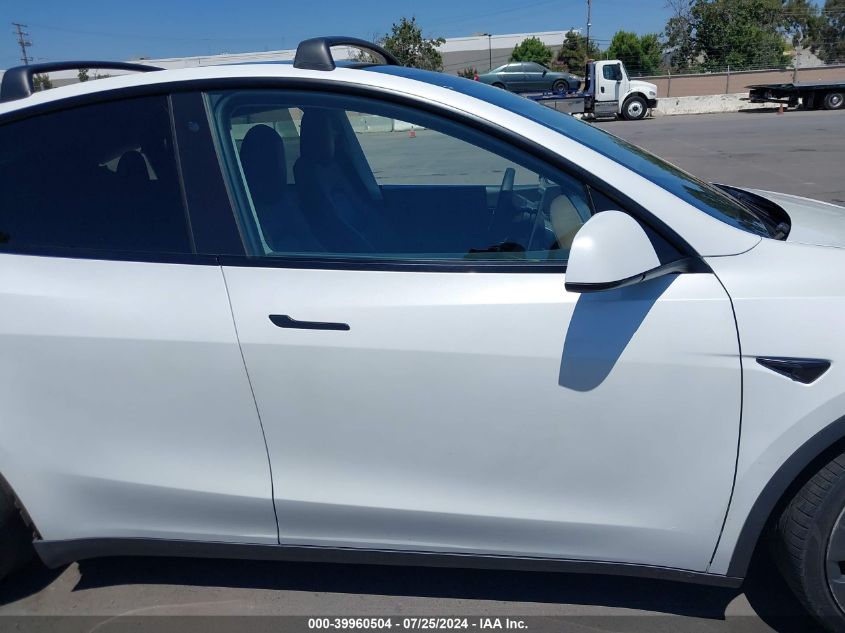 2020 Tesla Model Y Long Range Dual Motor All-Wheel Drive/Performance Dual Motor All-Wheel Drive VIN: 5YJYGDEF1LF058739 Lot: 39960504