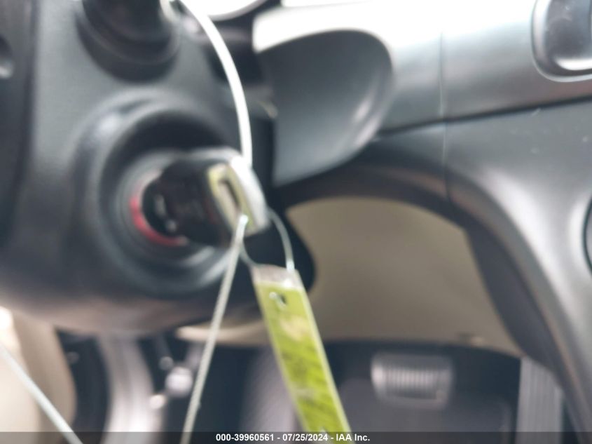 2015 Kia Optima Lx VIN: 5XXGM4A71FG354428 Lot: 39960561