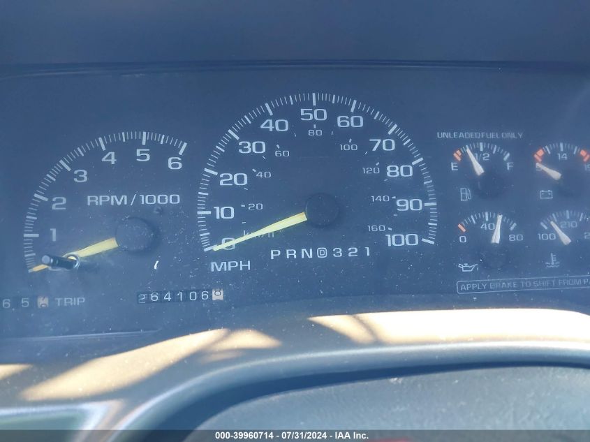 1997 GMC Suburban 1500 Sl VIN: 3GKEC16R5VG526527 Lot: 39960714