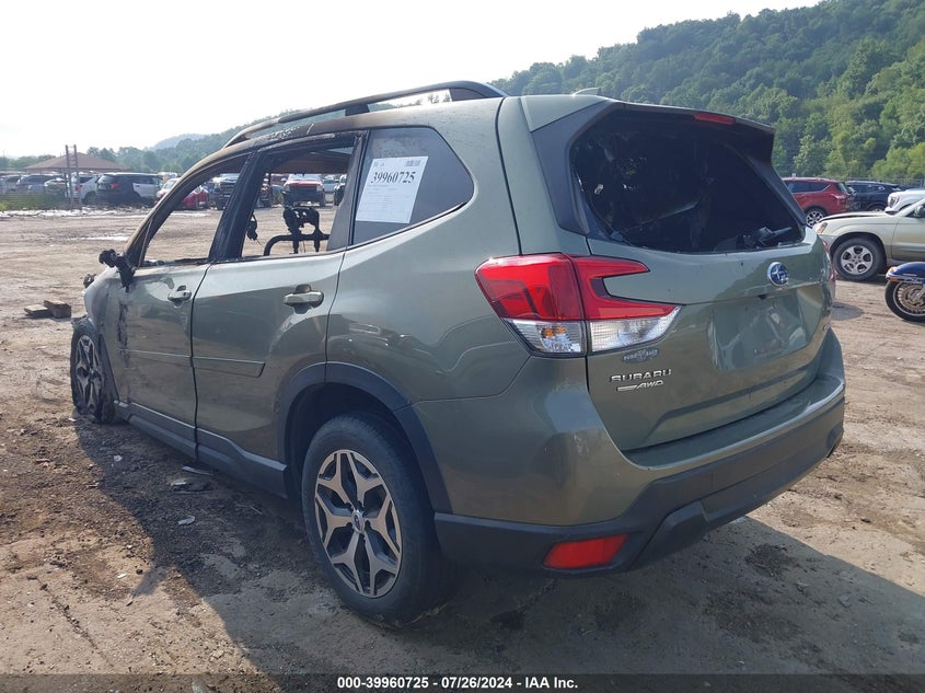 2019 SUBARU FORESTER PREMIUM - JF2SKAGCXKH526277