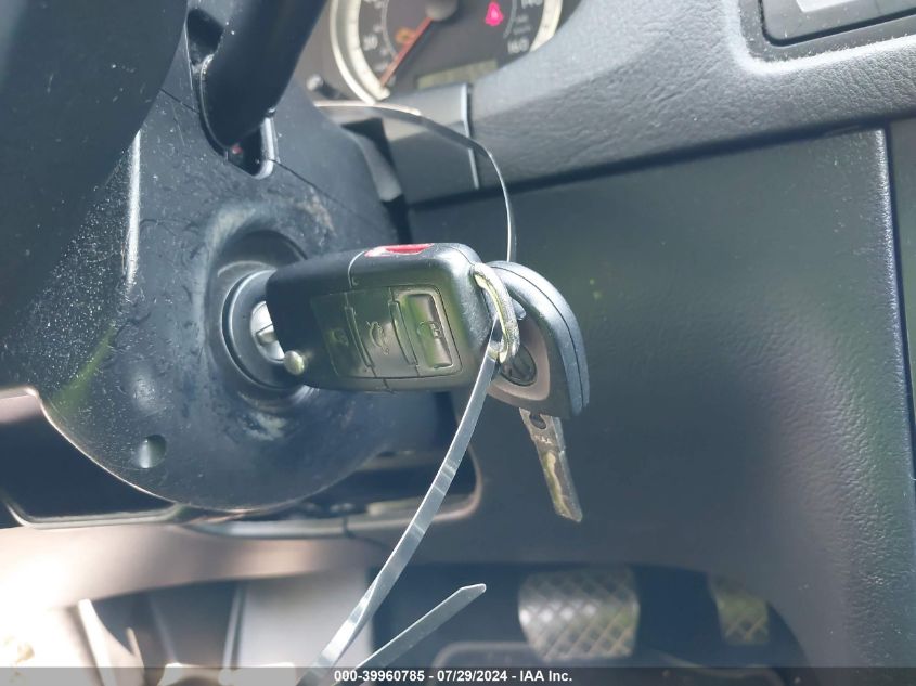 2004 Volkswagen Jetta Gl VIN: 3VWRK69M54M008590 Lot: 39960785