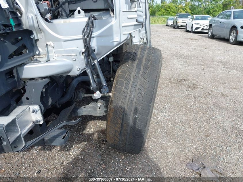 2018 Toyota Tacoma Sr5 V6 VIN: 5TFAZ5CN2JX068808 Lot: 39960807