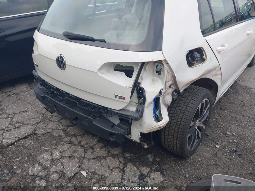 2015 VOLKSWAGEN GOLF TSI SE 4-DOOR - 3VW217AU0FM077938