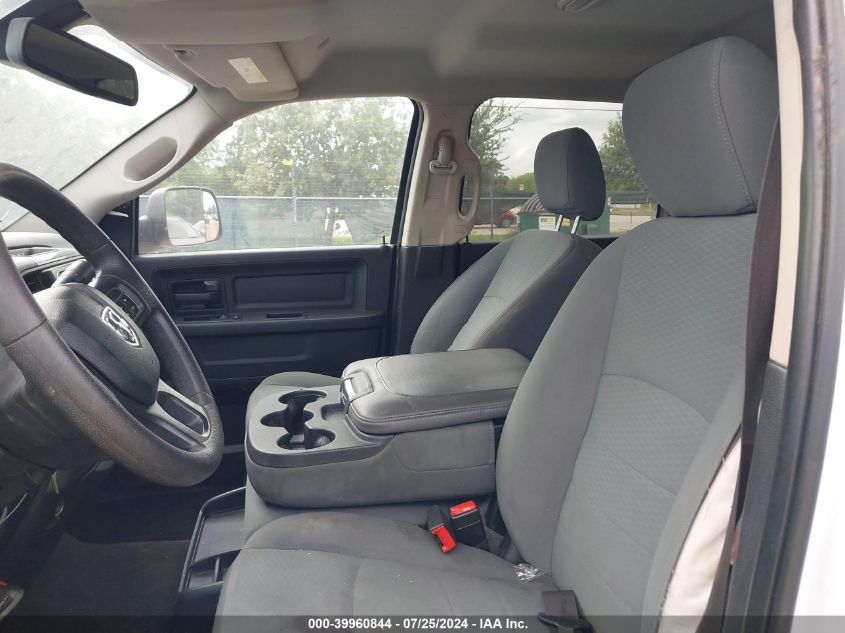 2017 Ram 3500 St VIN: 3C63R3GL2HG770588 Lot: 39960844