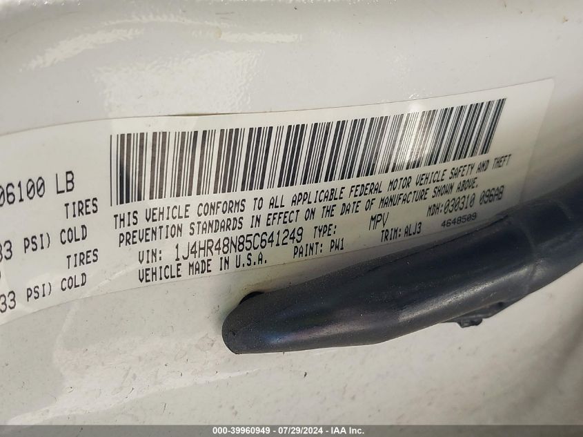 2005 Jeep Grand Cherokee Laredo VIN: 1J4HR48N85C641249 Lot: 39960949