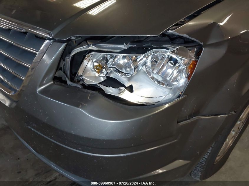 2010 Chrysler Town & Country Touring Plus VIN: 2A4RR8DX6AR330424 Lot: 39960987