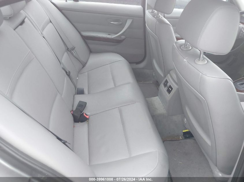 2011 BMW 328I VIN: WBAPH7G58BNN05644 Lot: 39961008