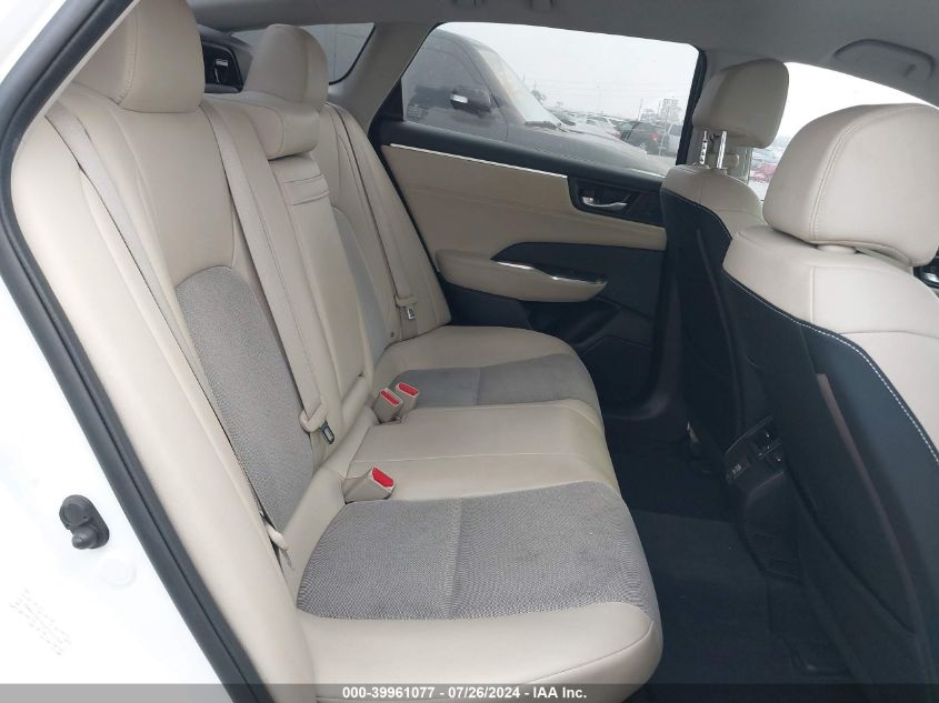 2018 Honda Clarity Plug-In Hybrid VIN: JHMZC5F16JC015709 Lot: 39961077