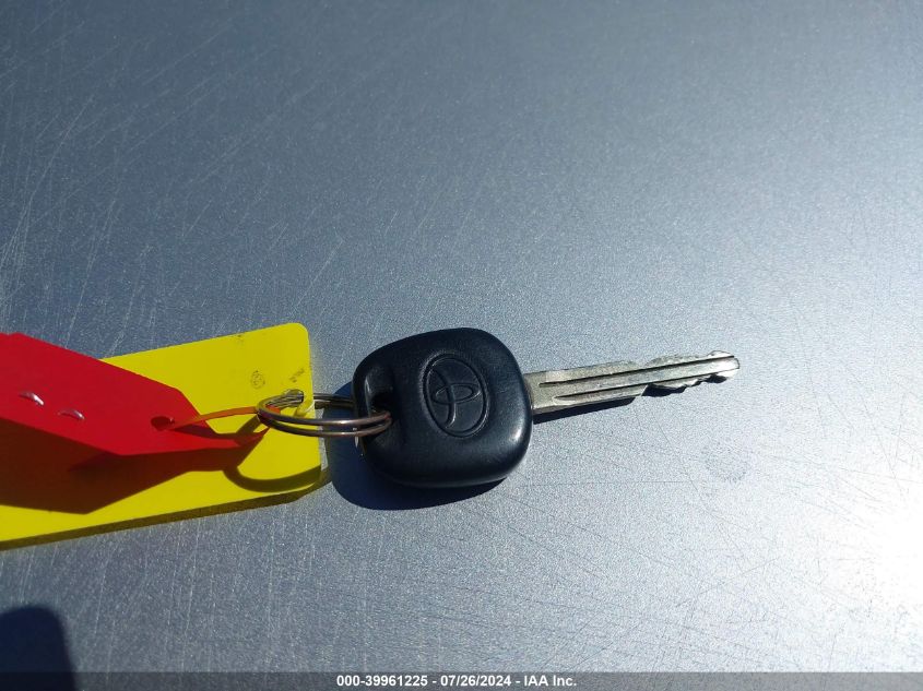 2008 Toyota Corolla Ce VIN: 1NXBR32E88Z026810 Lot: 39961225